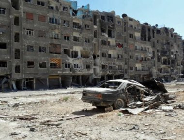 Συρία: Δεκάδες άμαχοι έχασαν τη ζωή τους από αεροπορική επιδρομή σε τζαμί